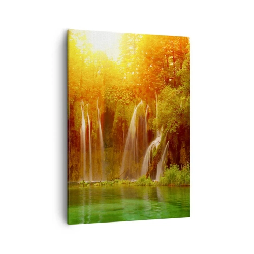 Obraz na płótnie - Wodospady wśród zielonych drzew oświetlonych słońcem - 50x70cm - W słońcu i w cieniu - Nowoczesna dekoracja ścienna do salonu, kuchni i sypialni ARTTOR