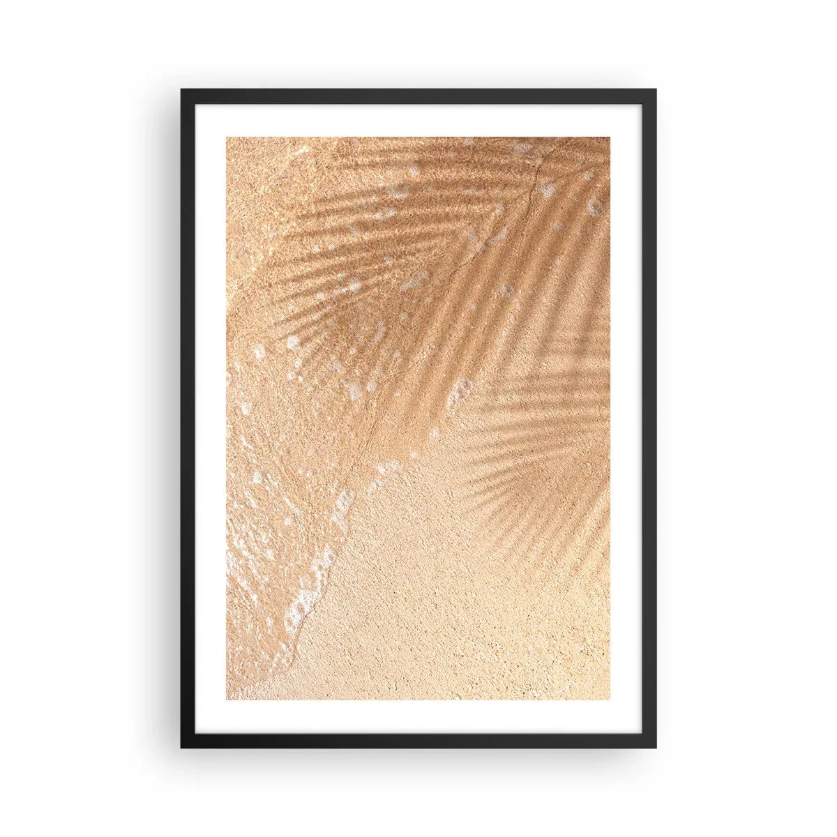 Plakat w czarnej ramie - Cień liści palmy na złotym piasku plaży - 50x70cm - Cień gorącego lata - Nowoczesna dekoracja ścienna do salonu i sypialni ARTTOR