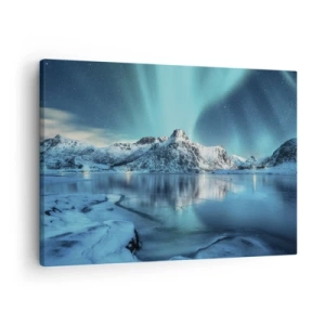 Obraz na płótnie - Zorza polarna nad ośnieżonymi górami i jeziorem - 70x50cm - Noc światła - Nowoczesna dekoracja ścienna do salonu i sypialni ARTTOR