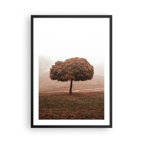 Plakat w czarnej ramie - Samotne drzewo w jesiennej mgle - 50x70cm - Po pracowitym lecie - Nowoczesna dekoracja ścienna do salonu i sypialni ARTTOR