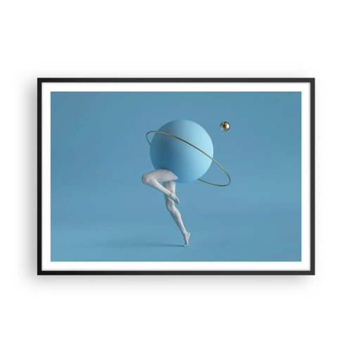 Plakat w czarnej ramie - Niebieska kula z orbitą i ludzkimi nogami na tle nieba - 100x70cm - A planety szaleją - Nowoczesna dekoracja ścienna do salonu i sypialni ARTTOR