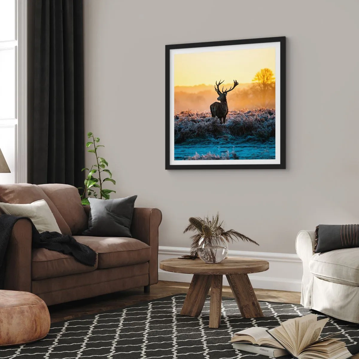 Plakat w czarnej ramie - Koronowany na swoich włościach - 40x40 cm