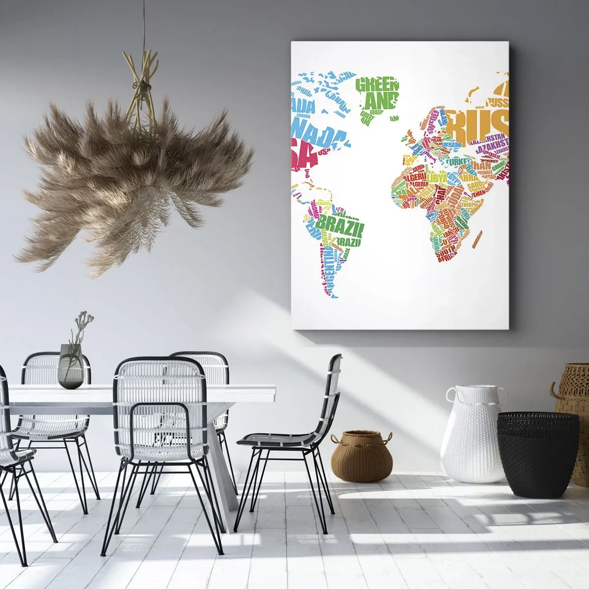 Obraz na płótnie - Kolorowa mapa świata utworzona z nazw krajów - 50x70cm - Chcę poznać wszystkie - Nowoczesna dekoracja ścienna do salonu, kuchni i sypialni ARTTOR
