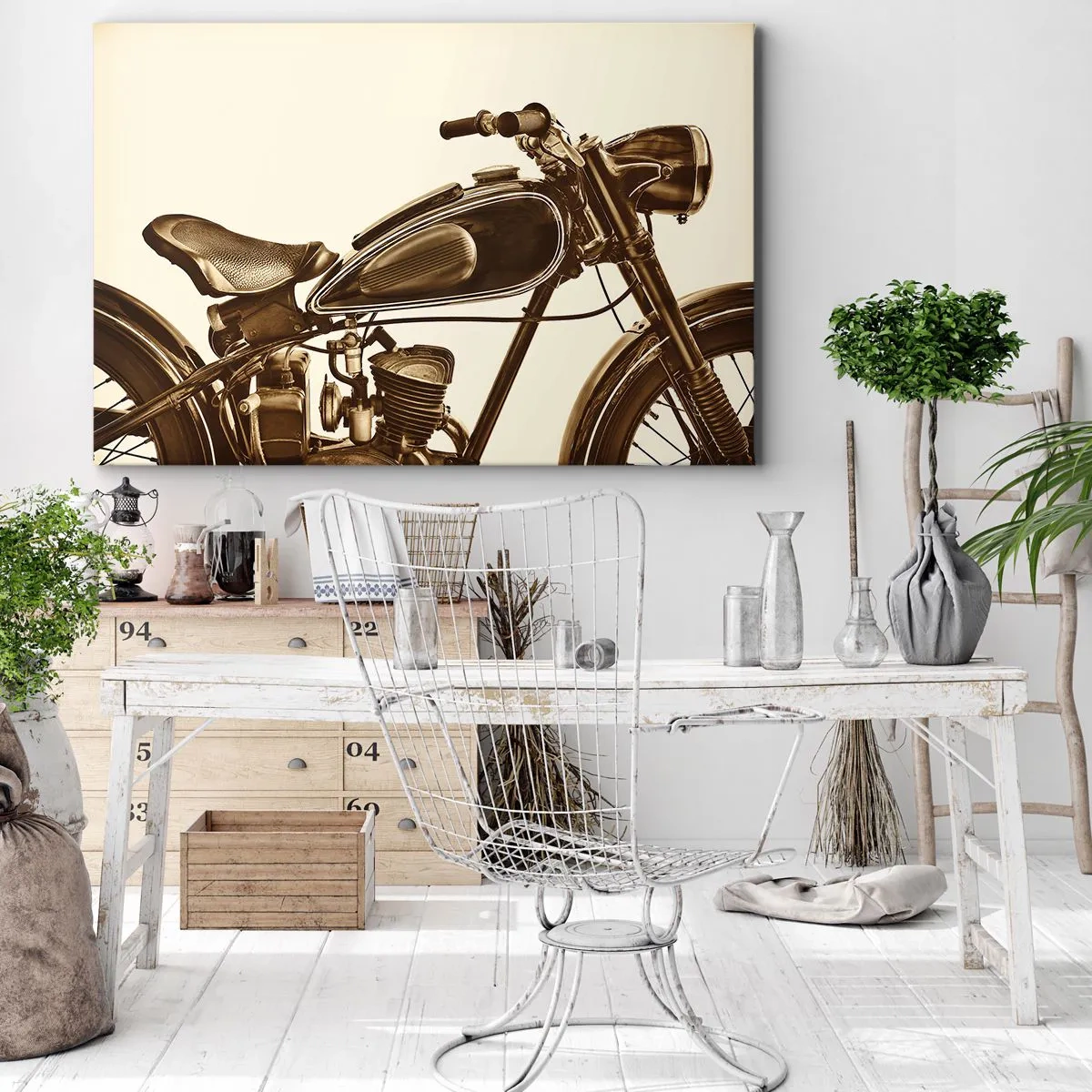 Obraz na płótnie - Zabytkowy motocykl w stylu retro na jasnym tle - 120x80cm - Tęsknota za klasyką - Nowoczesna dekoracja ścienna do salonu, kuchni i sypialni ARTTOR