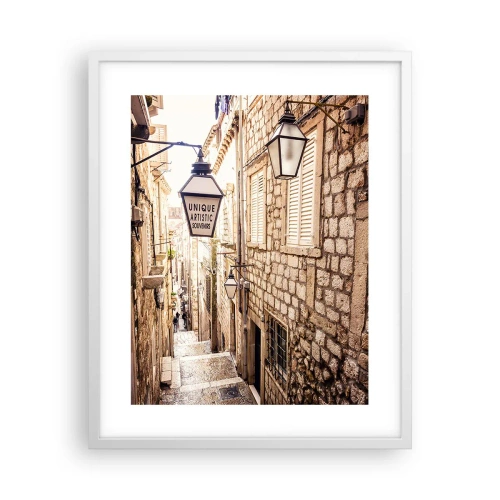 Plakat w białej ramie - Urokliwy zaułek - 40x50 cm
