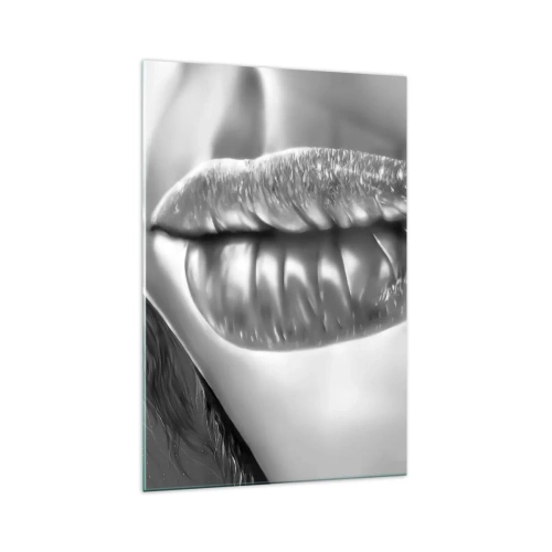 Obraz na szkle - Czarno-białe zbliżenie kobiecych ust z efektem połysku i detalami - 70x100cm - Wiem, o czym myślisz… - Nowoczesna dekoracja ścienna do salonu i sypialni ARTTOR
