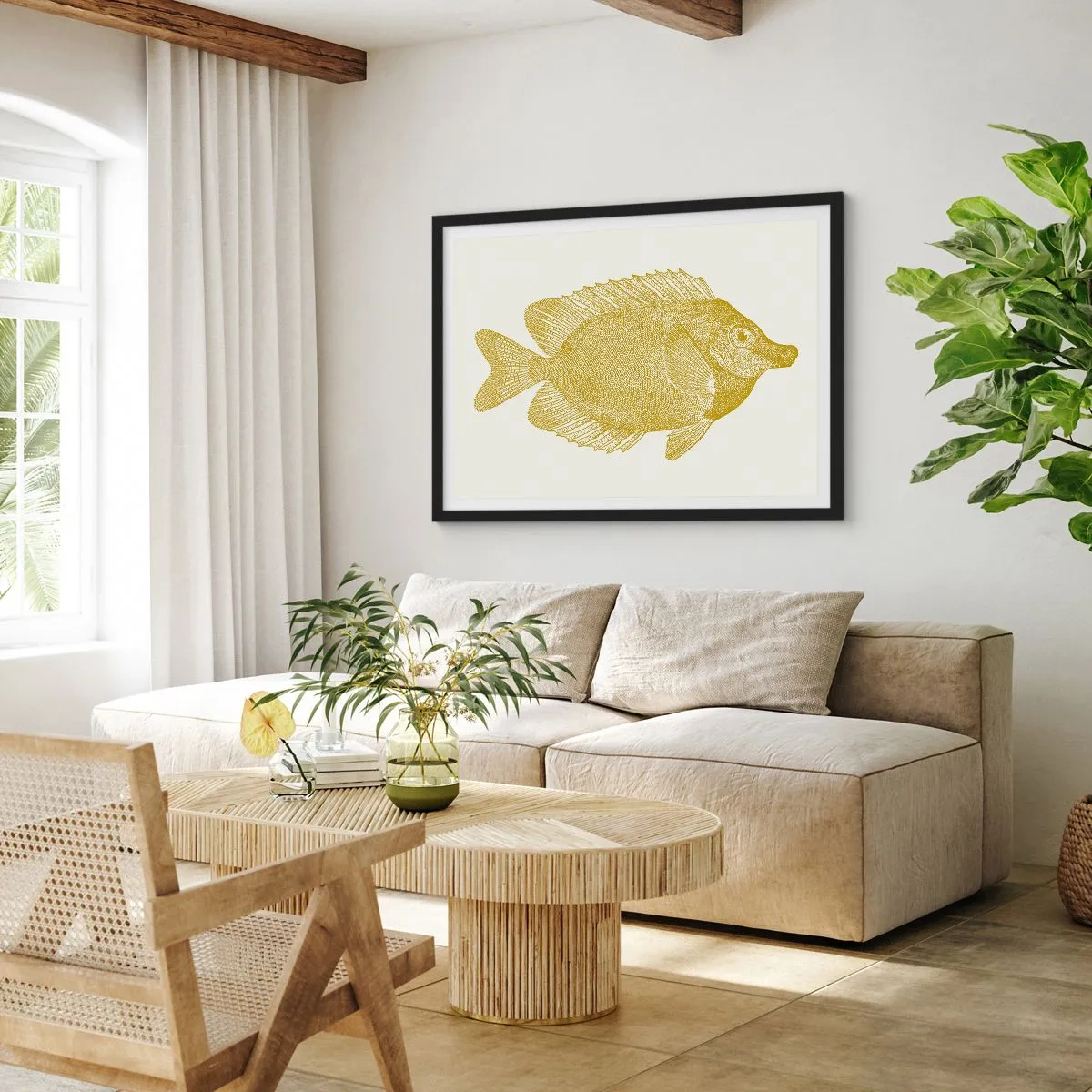 Plakat w czarnej ramie - Złota ryba w stylu vintage na jasnym tle - 70x50cm - Ryba i tyle - Nowoczesna dekoracja ścienna do salonu i sypialni ARTTOR