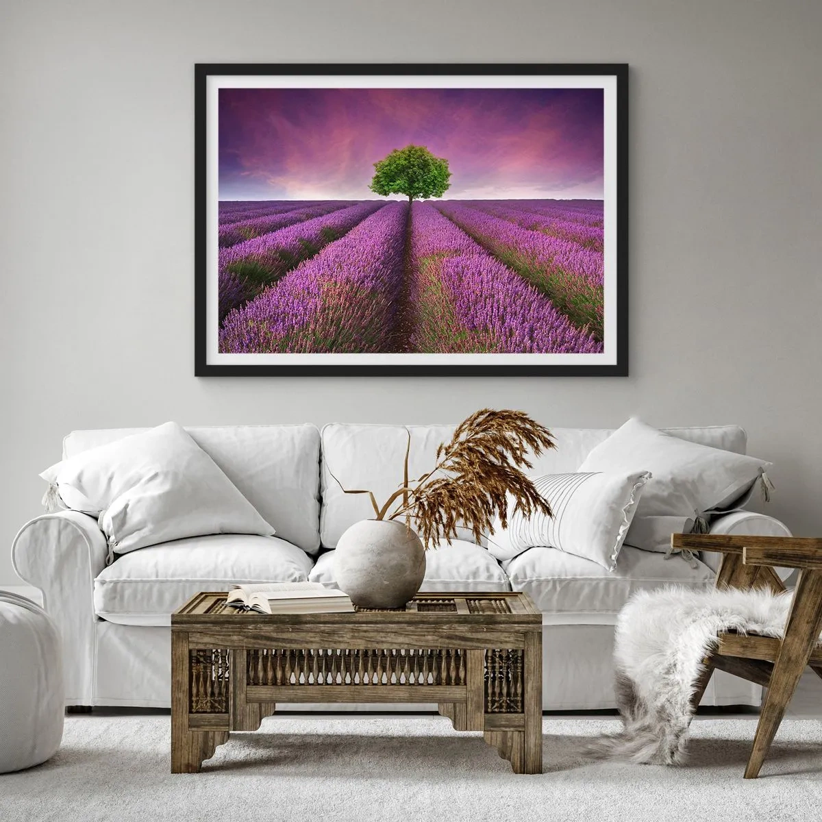 Plakat w czarnej ramie - Na lawendowych polach - 50x40 cm