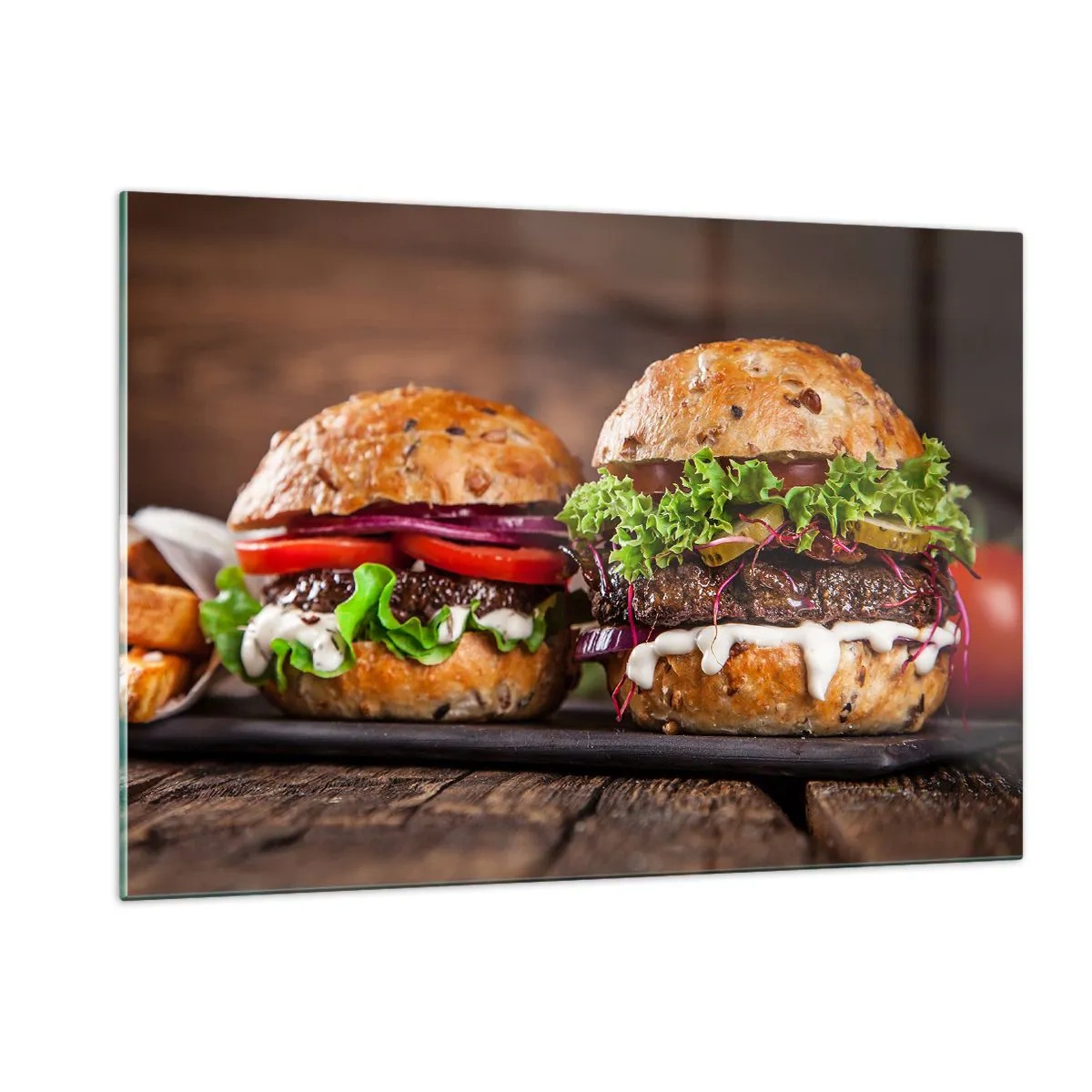 Obraz na szkle - Apetyczne burgery z warzywami i sosem - 120x80cm - American dream - Nowoczesna dekoracja ścienna do salonu, kuchni i sypialni ARTTOR