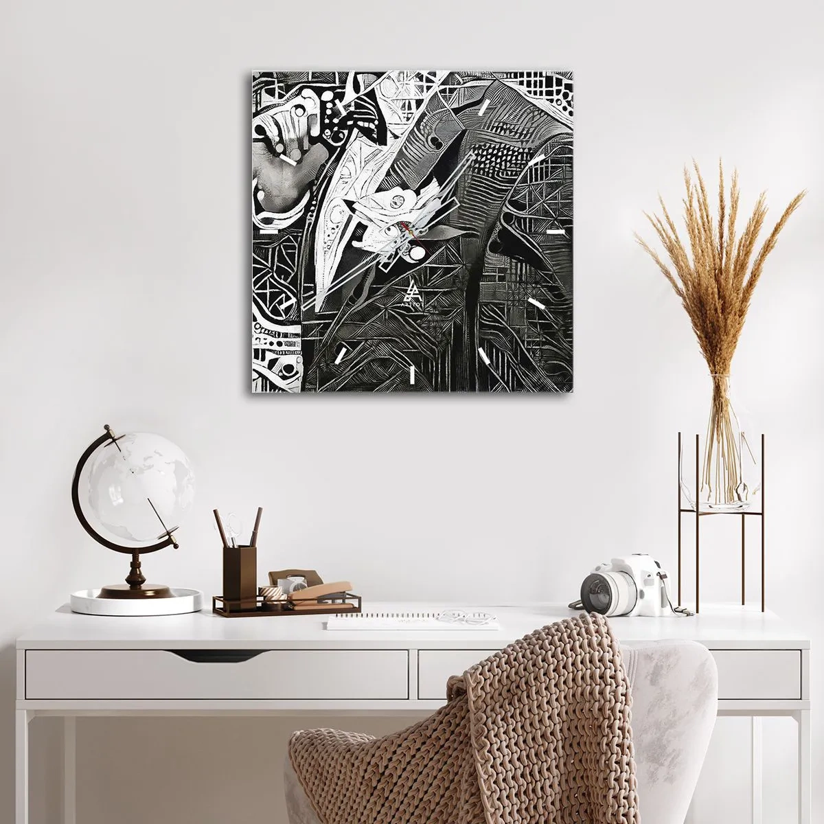 Zegar ścienny - Elegancka abstrakcja z mężczyzną w garniturze w czerni i bieli - 30x30cm - Tylko na pozór szary człowiek - Nowoczesna dekoracja ścienna do salonu i sypialni ARTTOR