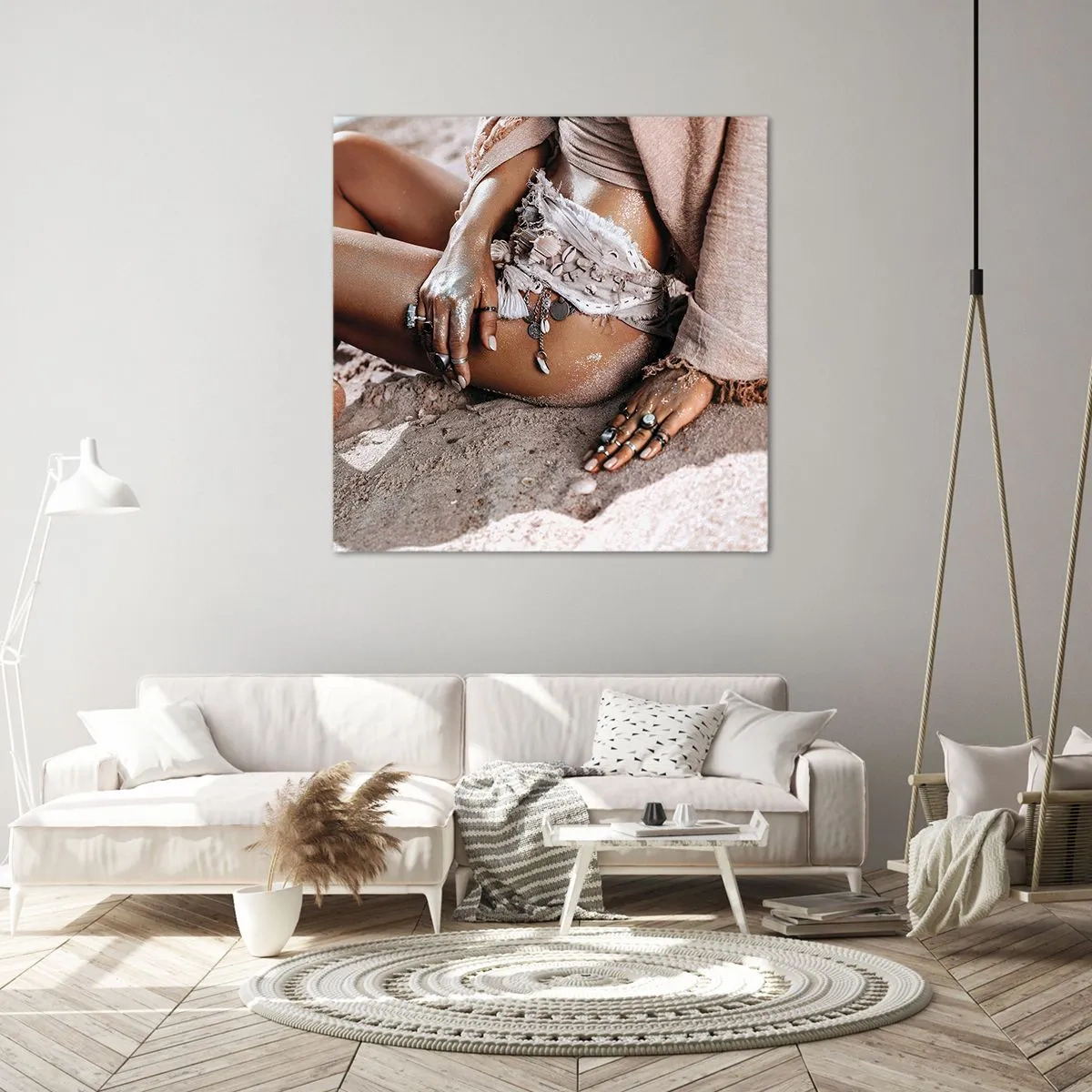 Obraz na płótnie - Wyrzucona przez fale? - 70x70 cm