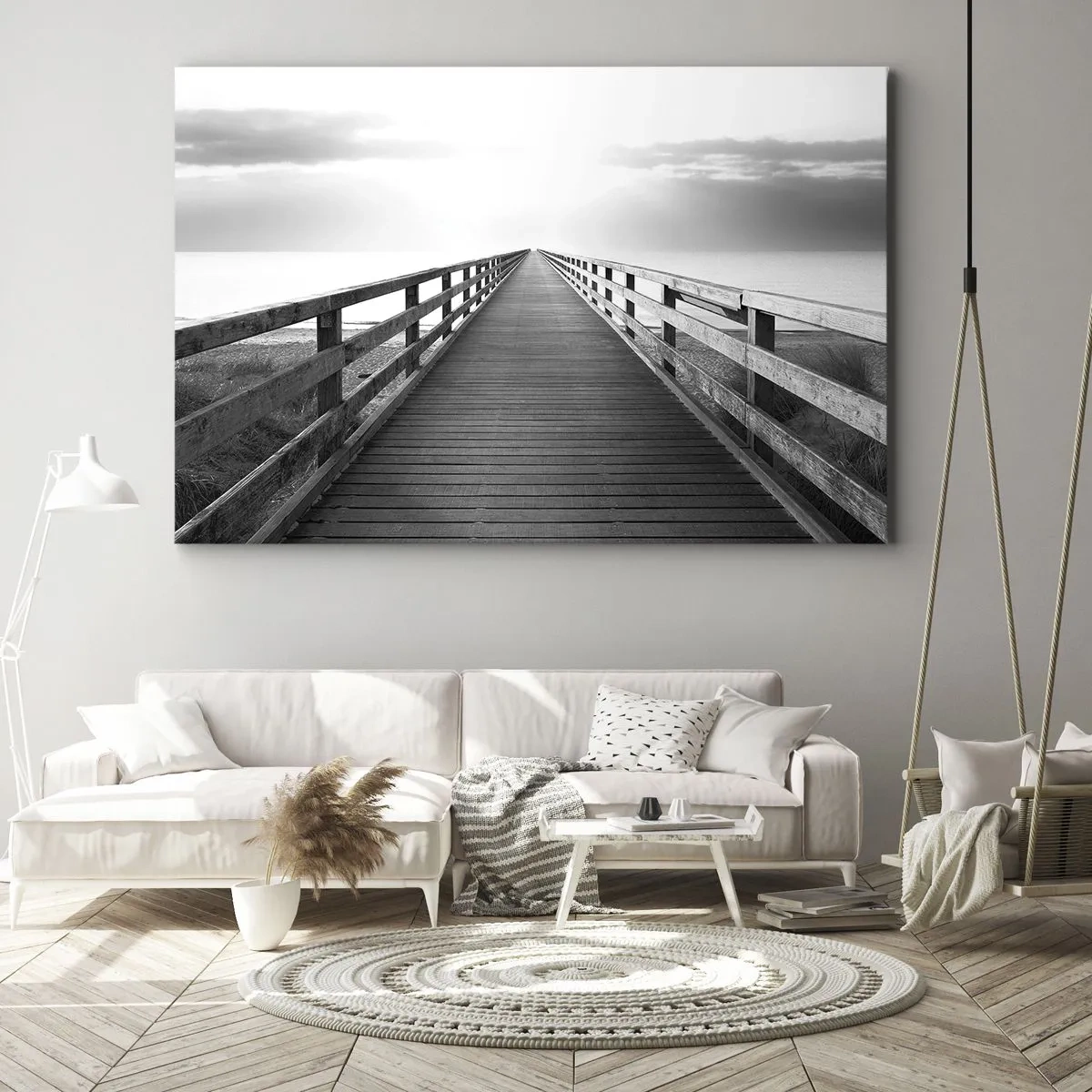 Obraz na płótnie - Czarno-biały obraz przedstawiający drewniany pomost prowadzący ku horyzontowi - 70x50cm - W siną dal… - Nowoczesna dekoracja ścienna do salonu i sypialni ARTTOR