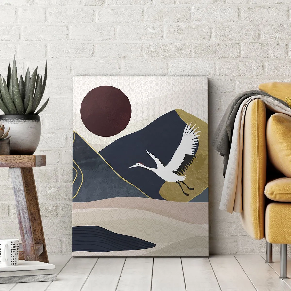 Obraz na płótnie - Minimalistyczna ilustracja z lecącym żurawiem na tle gór i czerwonego słońca - 50x70cm - I znowu ZLECIAŁ dzień - Nowoczesna dekoracja ścienna do salonu, kuchni i sypialni ARTTOR