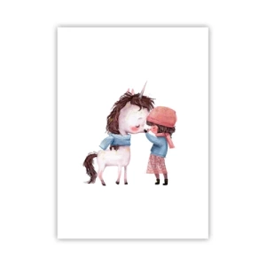 Plakat - Dziewczynka i jednorożec w zimowych ubraniach przytulają się - 50x70cm - Zimowa opowieść - Nowoczesna dekoracja ścienna do salonu, kuchni i sypialni ARTTOR