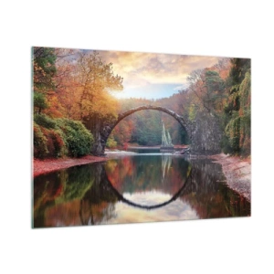 Obraz na szkle - Kamienny most odbijający się w jeziorze pośród jesiennego lasu - 100x70cm - Po drugiej stronie lustra - Nowoczesna dekoracja ścienna do salonu, kuchni i sypialni ARTTOR