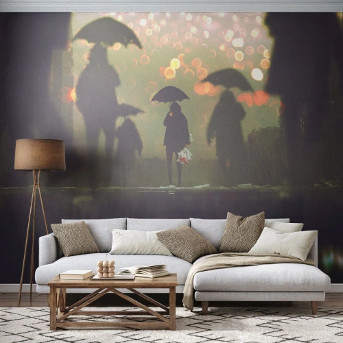 Fototapeta Standard Eco - Postać z parasolem w deszczu w otoczeniu zamglonych sylwetek - 100x70cm - Z perspektywy kropli deszczu - Nowoczesna dekoracja ścienna do salonu i sypialni ARTTOR