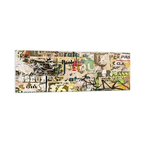 Obraz na szkle - Kolaż z fragmentami gazet i plakatów w artystycznym stylu - 160x50cm - Oj, dzieje się… - Nowoczesna dekoracja ścienna do salonu i sypialni ARTTOR