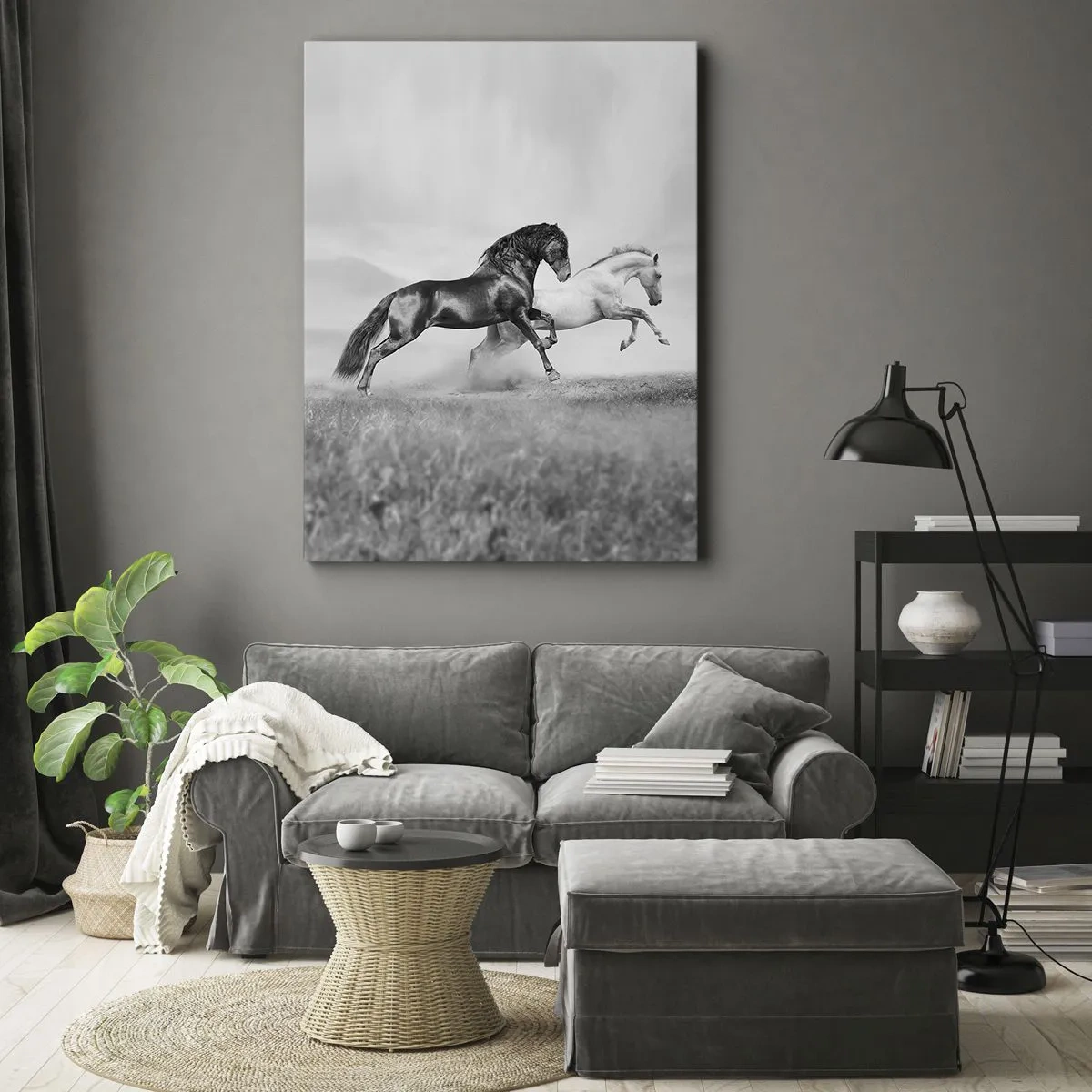 Obraz na płótnie - Czarno-białe konie w galopie - 50x70cm - Anioły i demony - Nowoczesna dekoracja ścienna do salonu, kuchni i sypialni ARTTOR