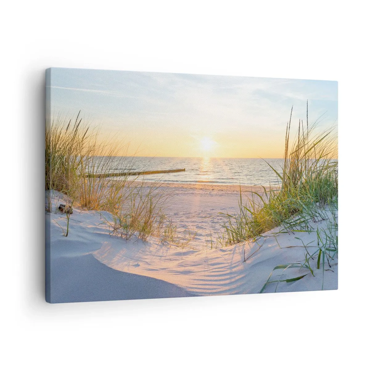 Obraz na płótnie - Piaszczysta plaża z widokiem na zachodzące słońce nad morzem - 70x50cm - Morza szum, ptaków śpiew, dzika plaża pośród traw… - Nowoczesna dekoracja ścienna do salonu i sypialni ARTTOR