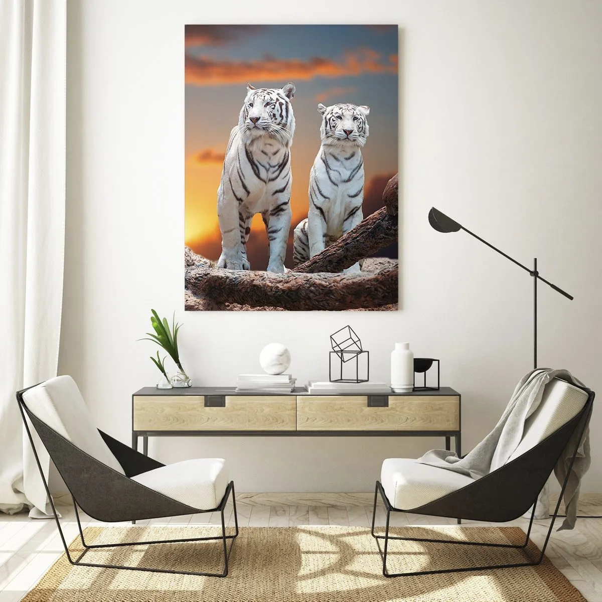 Obraz na szkle - Białe tygrysy w zachodzącym słońcu na tle natury - 70x100cm - Zupełnie jak w Narni - Nowoczesna dekoracja ścienna do salonu i sypialni ARTTOR