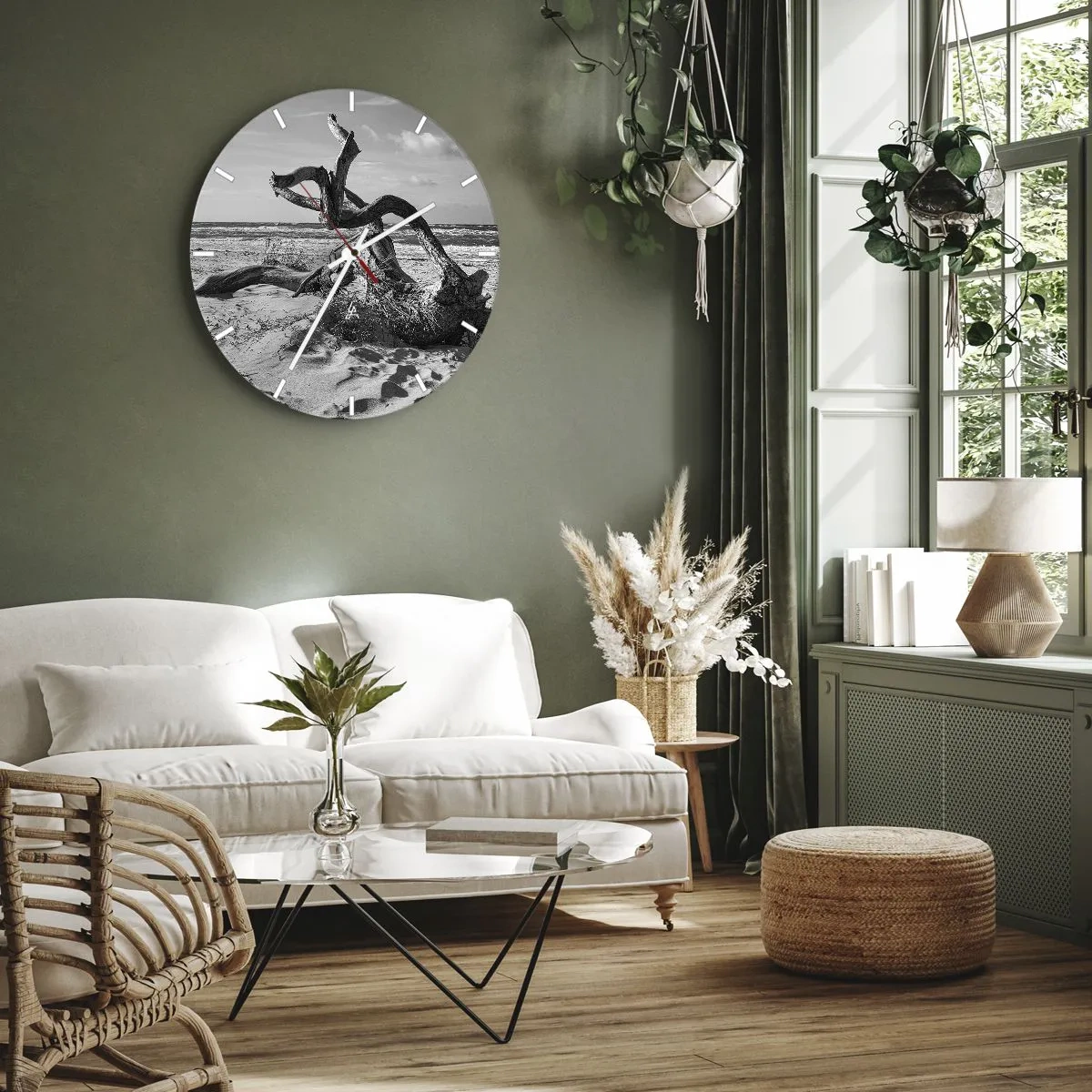 Zegar ścienny - Czarno-biały pejzaż z wyrzuconym konarem na piaszczystej plaży - 30x30cm - Morska rzeźba - Nowoczesna dekoracja ścienna do salonu, kuchni i sypialni ARTTOR