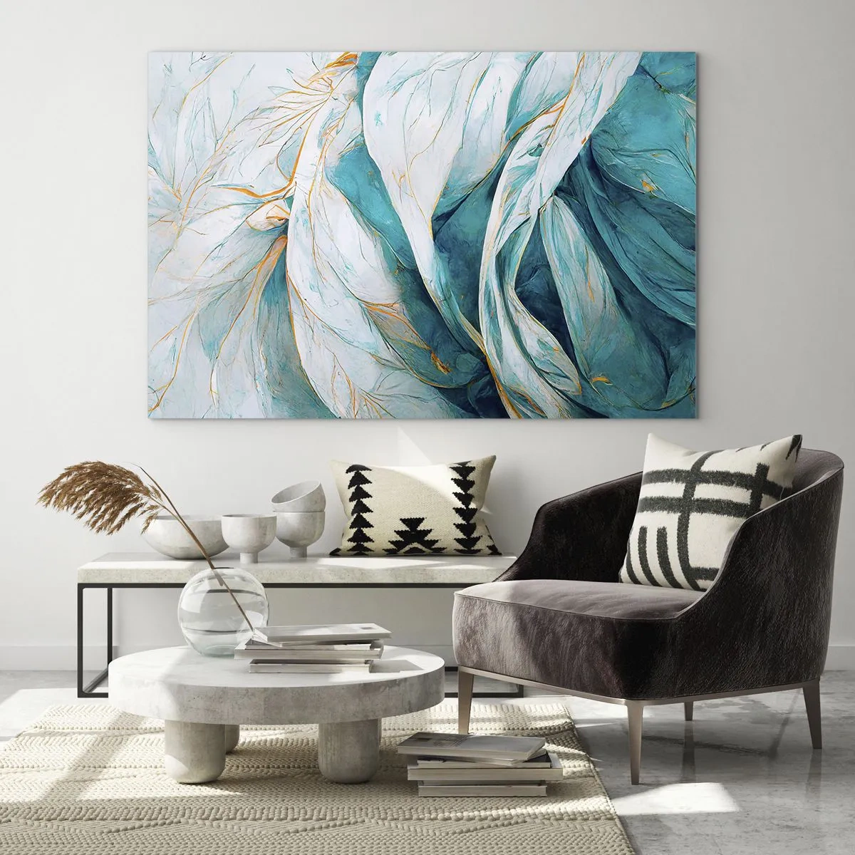 Obraz na szkle - Organiczna abstrakcja w błękitach i złotych liniach - 70x50cm - Błękitna abstrakcja z motywem złota - Nowoczesna dekoracja ścienna do salonu i sypialni ARTTOR