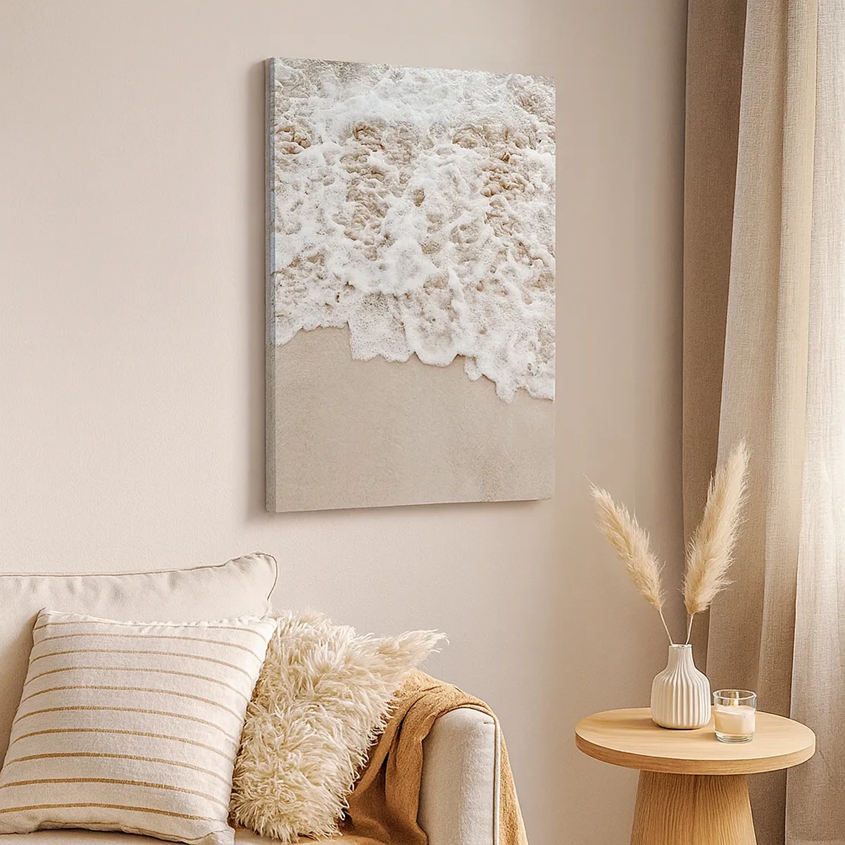 Obraz na płótnie - Delikatna piana morska obmywająca złocistą plażę - 50x70cm - Zaraz wracam - Nowoczesna dekoracja ścienna do salonu, kuchni i sypialni ARTTOR