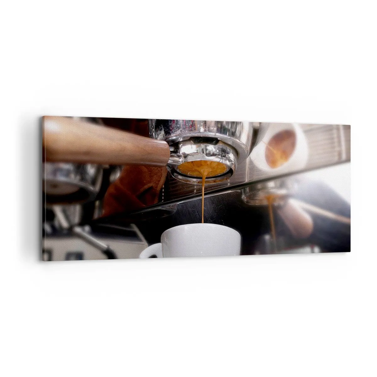 Obraz na płótnie - Zbliżenie na ekspres do kawy przygotowujący świeże espresso - 120x50cm - Dobra chwila dnia - Nowoczesna dekoracja ścienna do salonu i sypialni ARTTOR