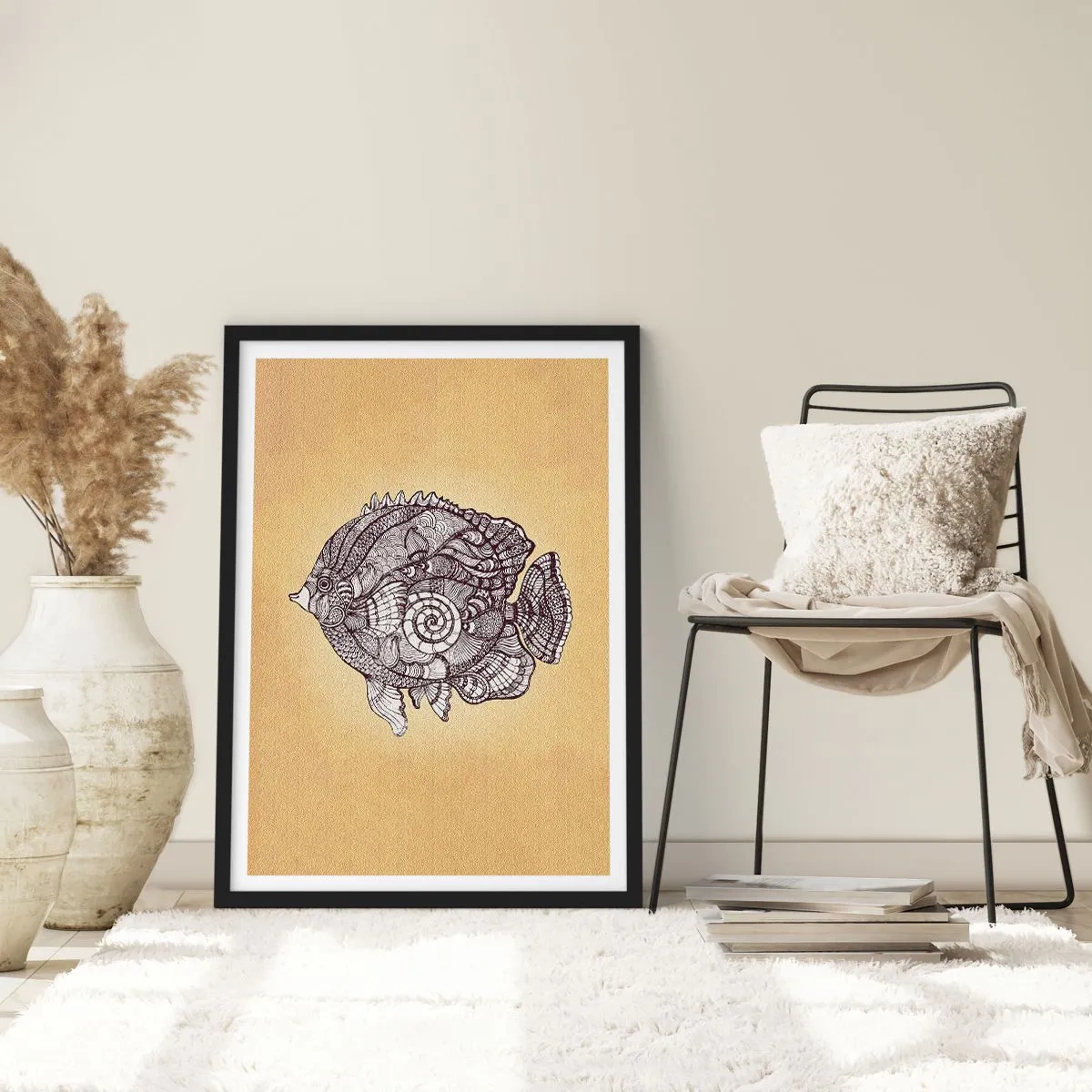 Plakat w czarnej ramie - Artystyczna ryba w stylu mandali na beżowym tle - 50x70cm - Z oceanu ornamentów - Nowoczesna dekoracja ścienna do salonu i sypialni ARTTOR
