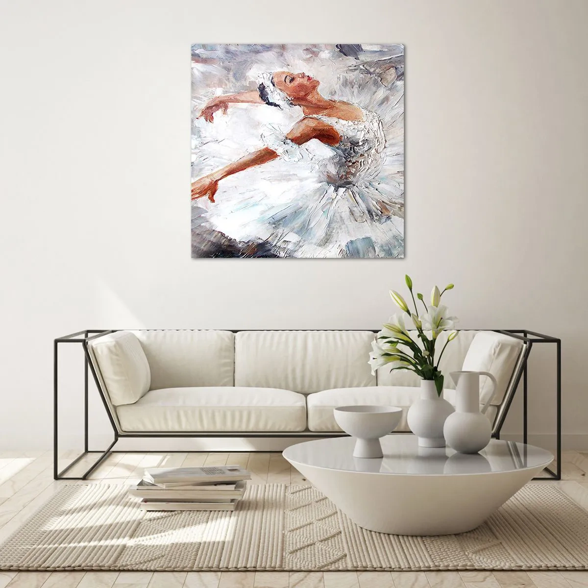 Obraz na szkle - Delikatna i lekka jak tiul - 70x70 cm