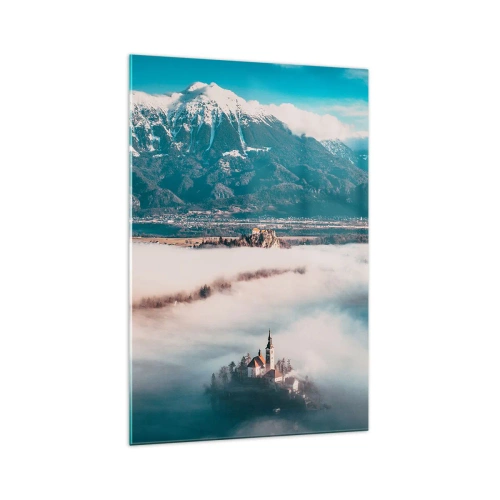 Obraz na szkle - Kościół na wyspie otoczonej mgłą z górami w tle - 70x100cm - Początek baśni - Nowoczesna dekoracja ścienna do salonu i sypialni ARTTOR