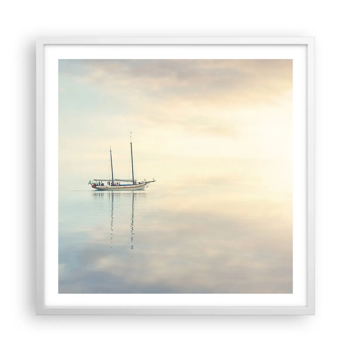 Plakat w białej ramie - W morzu ciszy - 60x60 cm