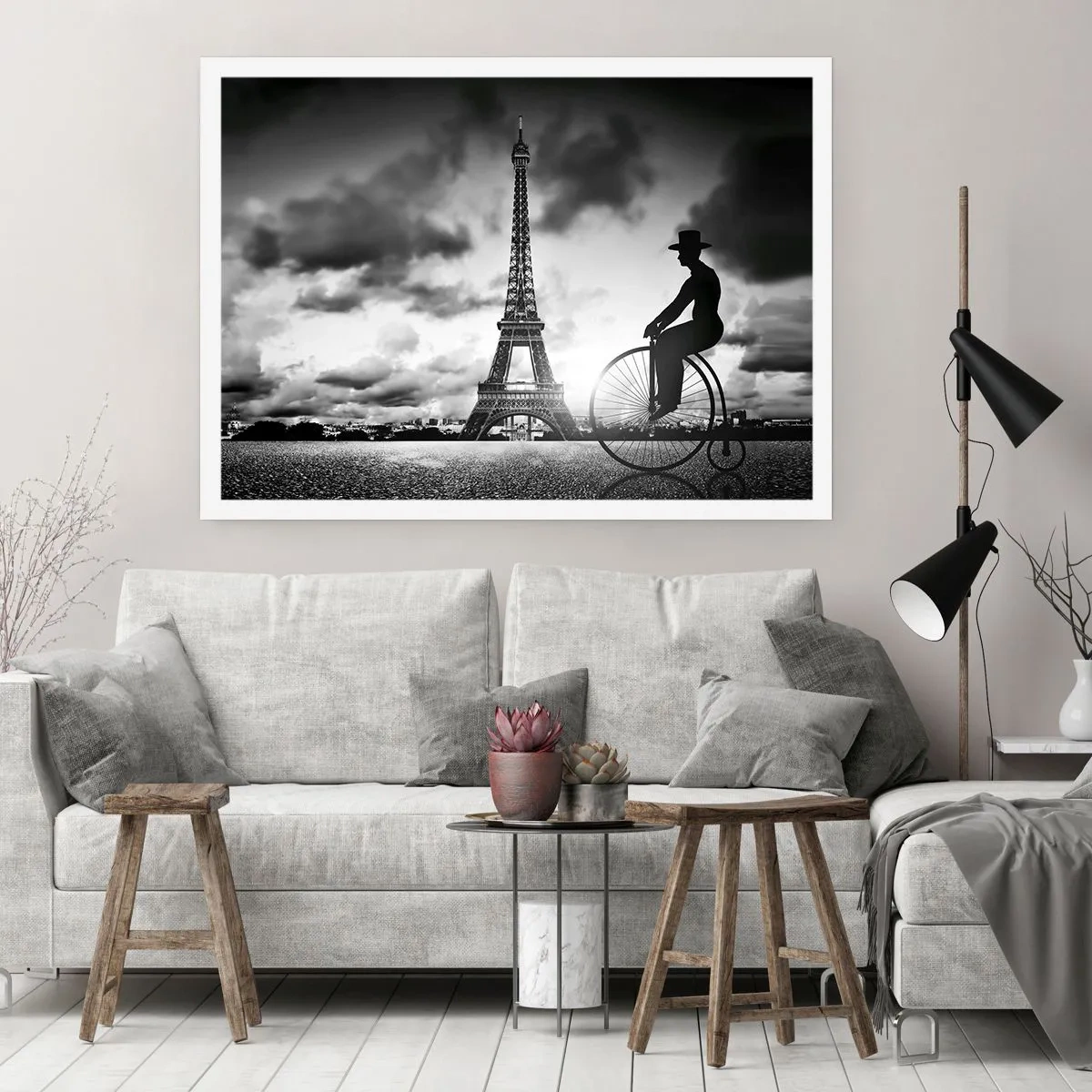 Plakat - Czarno-biały obraz z rowerem retro i wieżą Eiffla w tle - 100x70cm - Tęsknota do Belle Epoque - Nowoczesna dekoracja ścienna do salonu i sypialni ARTTOR