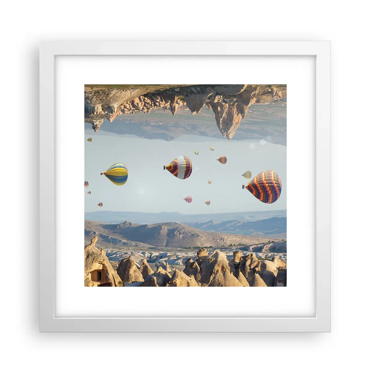 Plakat w białej ramie - Tu wszystko jest możliwe - 30x30 cm