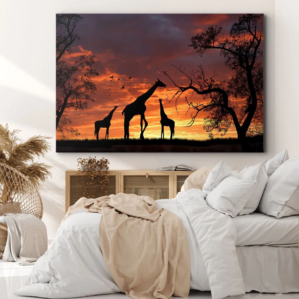 Obraz na płótnie - Sylwetki żyraf na tle zachodzącego słońca w Afryce - 70x50cm - Mała kolacja w gronie najbliższych - Nowoczesna dekoracja ścienna do salonu i sypialni ARTTOR