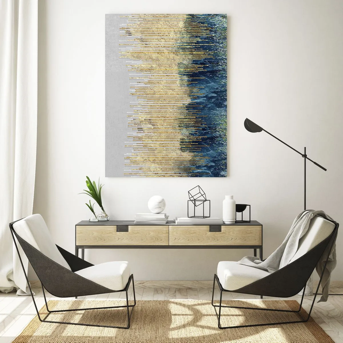 Obraz na szkle - Złote pionowe linie na tle ciemnoniebieskiego lasu - 50x70cm - Wyzłocona granica - Nowoczesna dekoracja ścienna do salonu, kuchni i sypialni ARTTOR