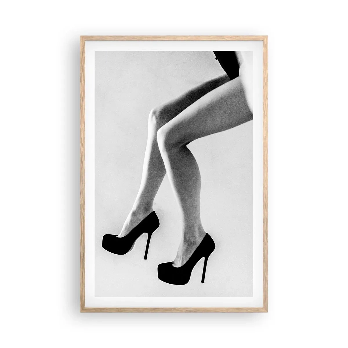 Plakat w ramie jasny dąb - Wieczna kobiecość - 61x91 cm