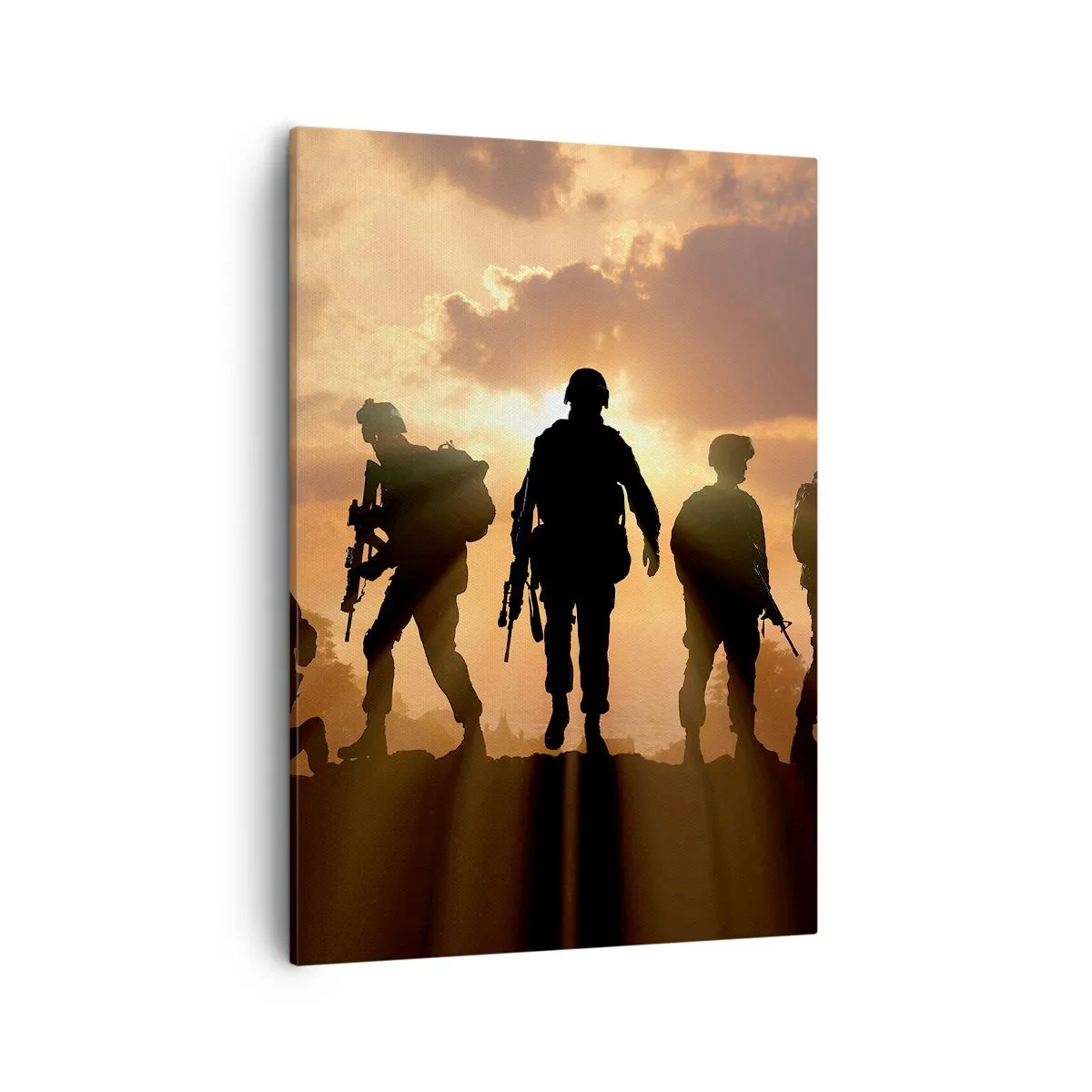 Obraz na płótnie - Sylwetki żołnierzy w świetle zachodzącego słońca - 50x70cm - Brothers in arms - Nowoczesna dekoracja ścienna do salonu, kuchni i sypialni ARTTOR