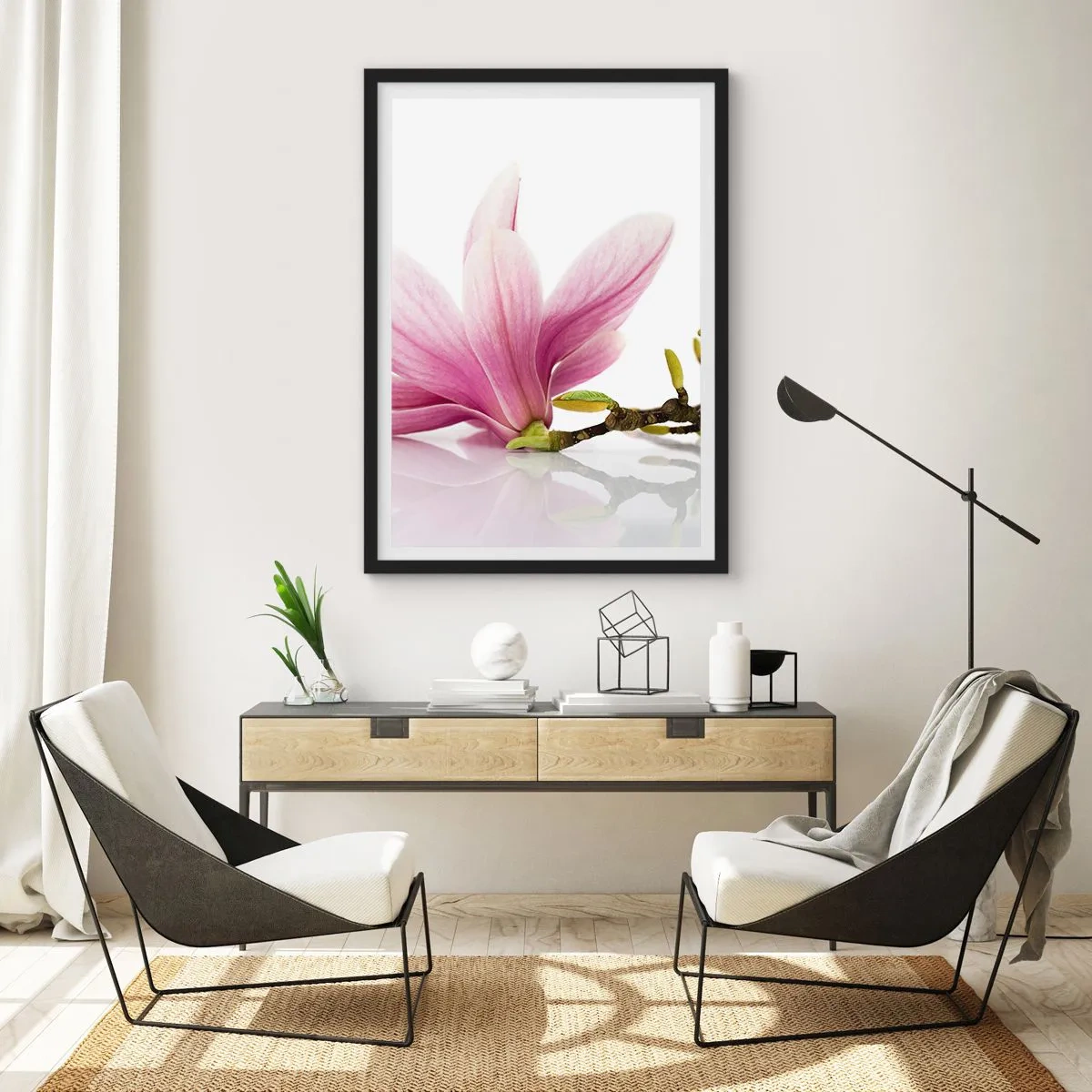 Plakat w czarnej ramie - Różowy kwiat magnolii na gałęzi z białym tłem - 50x70cm - Delikatne jak powiew wiosny - Nowoczesna dekoracja ścienna do salonu i sypialni ARTTOR