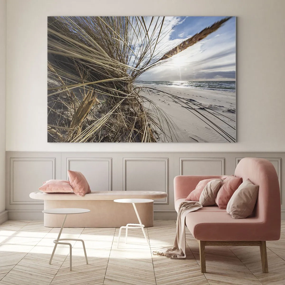 Obraz na szkle - Złote trawy na tle piaszczystej plaży i morza - 70x50cm - Spotkanie żywiołów - Nowoczesna dekoracja ścienna do salonu i sypialni ARTTOR