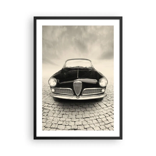 Plakat w czarnej ramie - Przód klasycznego samochodu na brukowanej ulicy - 50x70cm - I jak mnie nie kochać? - Nowoczesna dekoracja ścienna do salonu i sypialni ARTTOR
