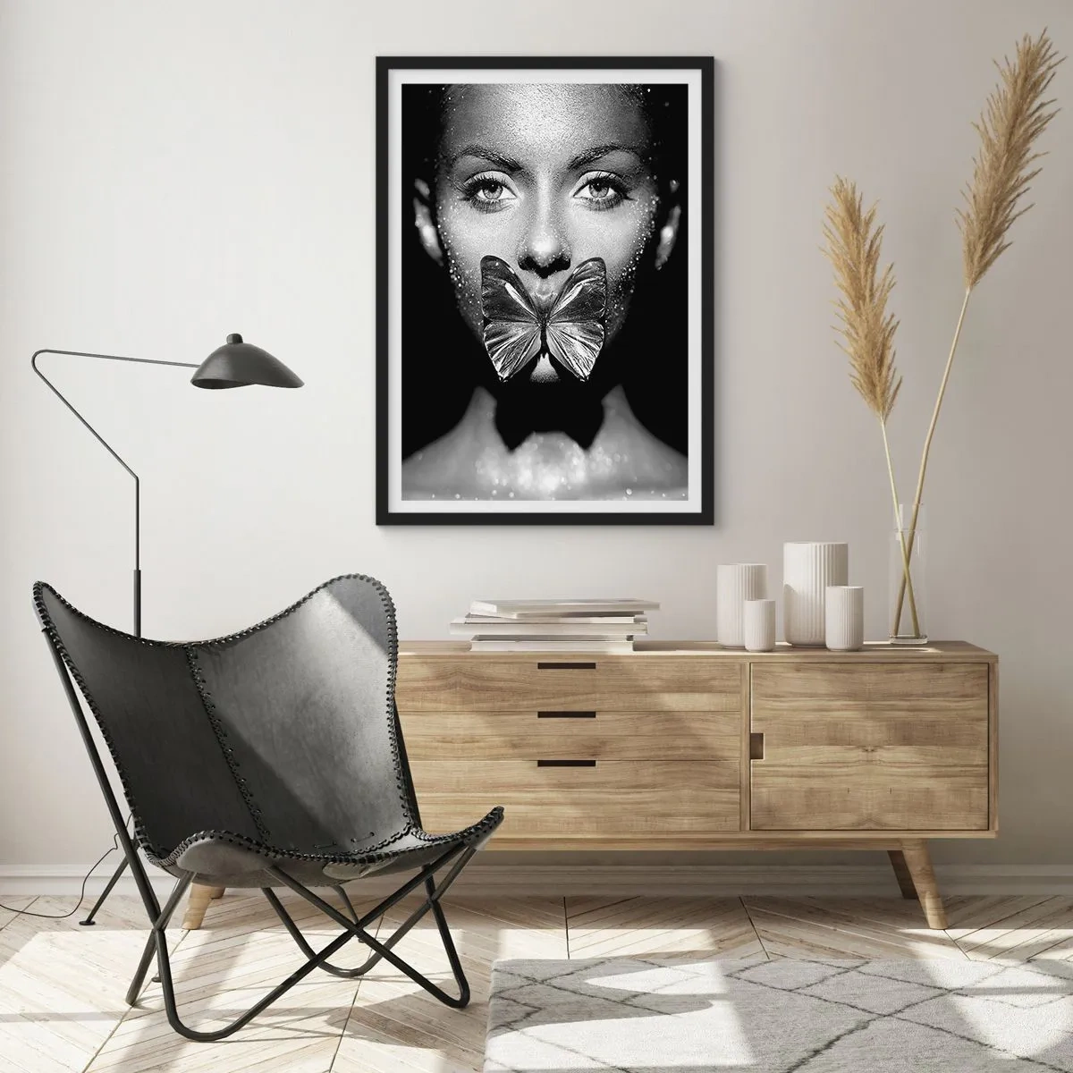 Plakat w czarnej ramie - Motyli pocałunek - 30x40 cm