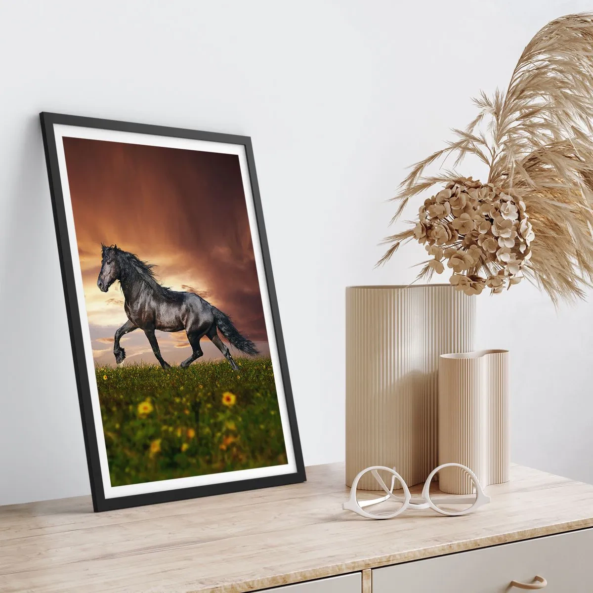 Plakat w czarnej ramie - Czarny książę - 30x40 cm