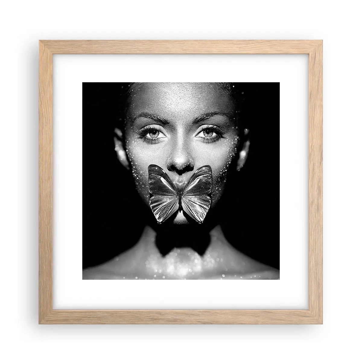 Plakat w ramie jasny dąb - Motyli pocałunek - 30x30 cm