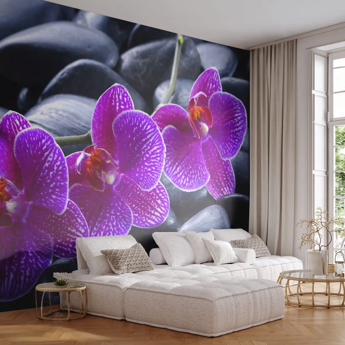 Fototapeta Premium Sand - Fioletowe orchidee na tle czarnych kamieni - 100x70cm - Kamienie pojaśniały z zachwytu - Nowoczesna dekoracja ścienna do salonu, kuchni i sypialni ARTTOR