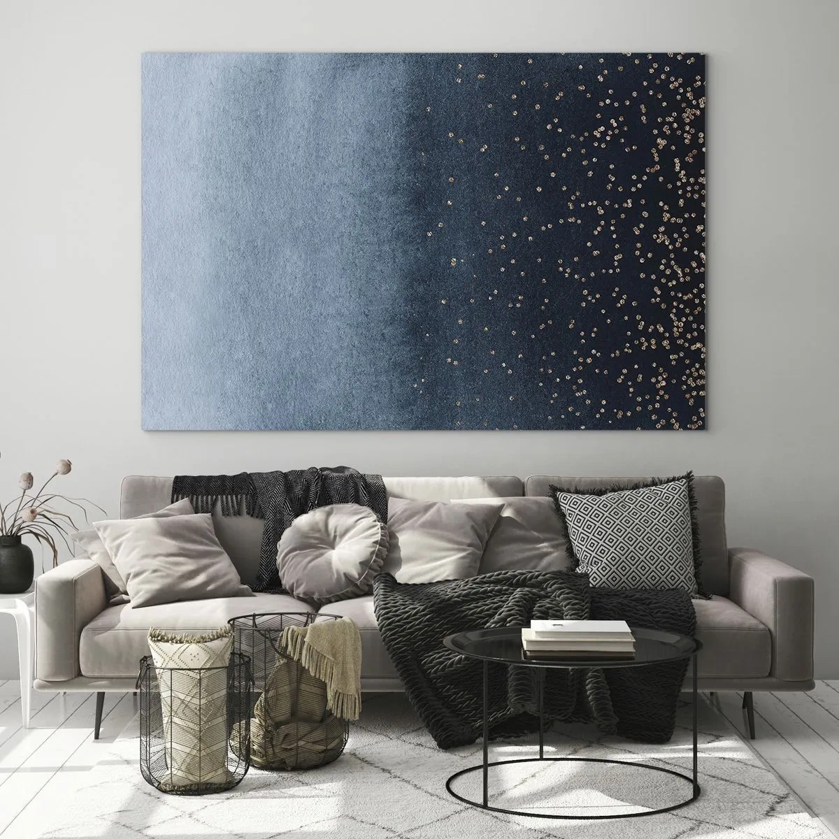 Obraz na szkle - Granatowe gradienty z drobnymi złotymi punktami - 70x50cm - Kompozycja – niebieskie fazy - Nowoczesna dekoracja ścienna do salonu i sypialni ARTTOR