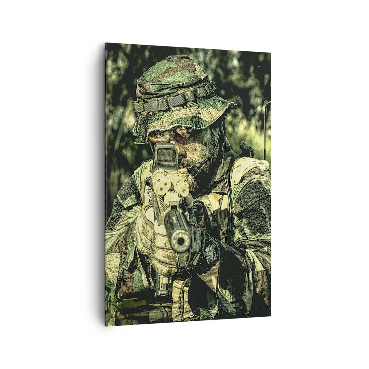 Obraz na płótnie - Żołnierz w kamuflażu celujący przez wodę - 80x120cm - Najlepszy z najlepszych - Nowoczesna dekoracja ścienna do salonu i sypialni ARTTOR