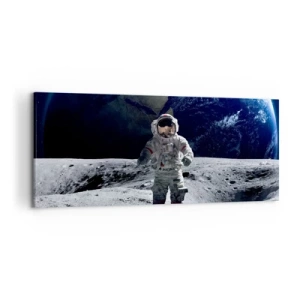 Obraz na płótnie - Astronauta na powierzchni Księżyca z Ziemią w tle - 120x50cm - Pozdrowienia z Księżyca - Nowoczesna dekoracja ścienna do salonu i sypialni ARTTOR