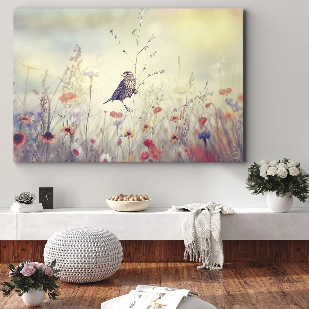 Obraz na płótnie - Ptak na tle kolorowej łąki w pastelowych barwach - 70x50cm - Ptasi portret z łąką w tle - Nowoczesna dekoracja ścienna do salonu i sypialni ARTTOR