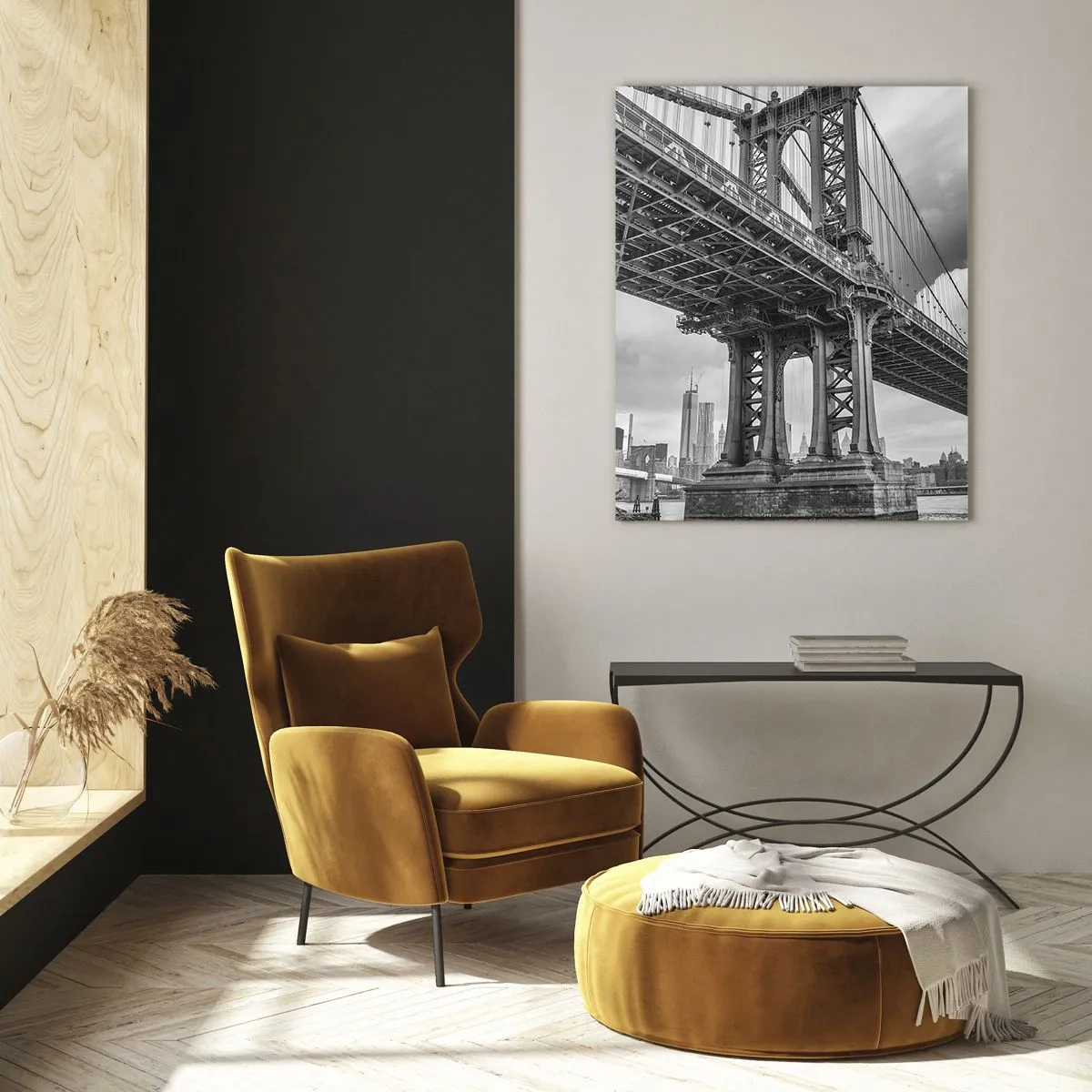 Obraz na szkle - Most wiszący w monochromatycznej scenerii - 50x70cm - Do serca miasta - Nowoczesna dekoracja ścienna do salonu, kuchni i sypialni ARTTOR